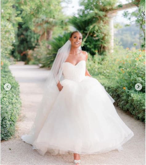 Insecure Star Issa Rae Marries Fiancé Louis Diame In France Photos