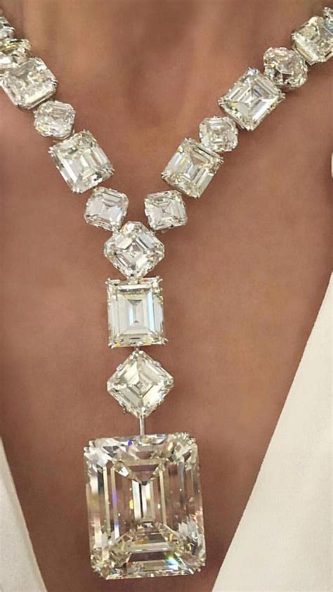 Really Like These Simple Diamond Necklaces 7100 Simplediamondnecklaces