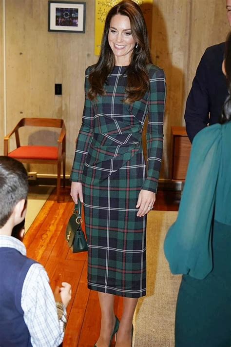 Kate Middleton 2023 Plaid Long Sleeves Bodycon Midi Dress