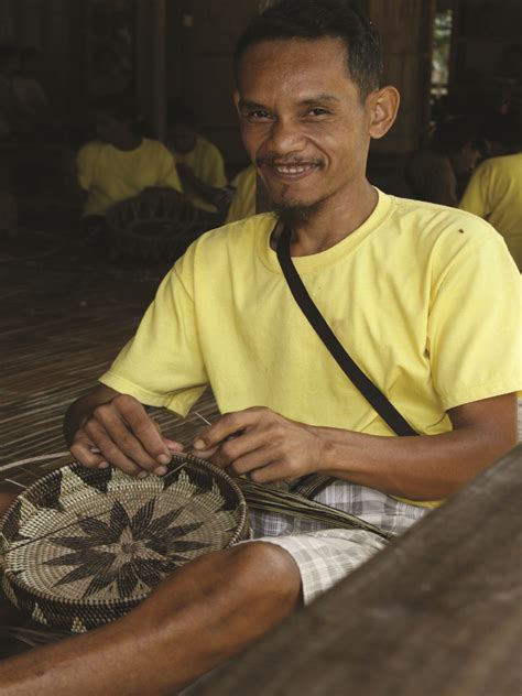 A Woven Tradition The Iraya Mangyan Community Of Puerto Galera Philippine Primer