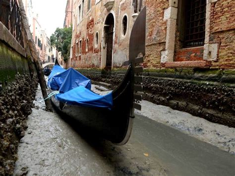 Venice Water Levels Lowest Since Records Began And Its Sinking