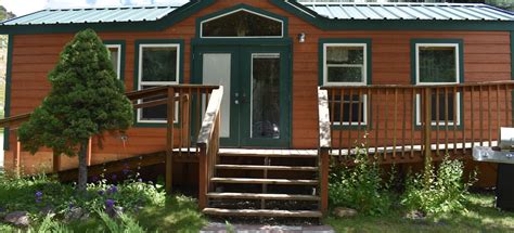 The water is piped into the cabins at approximately 125 degrees directly from the. Lava Hot Springs, Idaho Lodging | Lava Hot Springs KOA