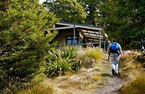 Tramping New Zealand The South Islands Best Hikes