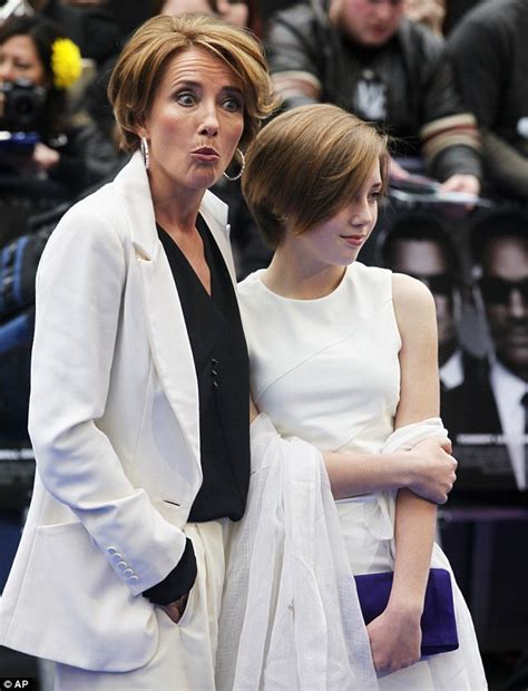 Emma thompson wore her short hair in tousled layers when she … Celebrity copykids - Page 2 - soompi