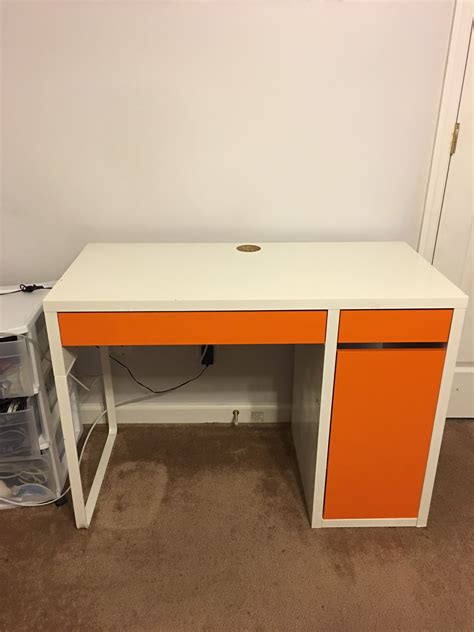 Gather around the table and hear the family. My $20 Ikea Desk Makeup Vanity | DIY Projects By Nina