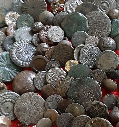 Collection Of Medieval Buttons Great Variety 133 Catawiki