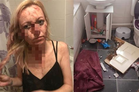 Saksikan episode lengkap pintu berkah indosiar di vidio. Gara-gara cemburu buta, wanita dipukul dengan pintu tandas ...