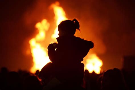 Bonfire Night Sheffield 2021 Retro Pictures Taken At After Dark And