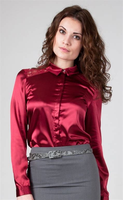 Pin By Murat Güneş On Strenge Lehrerin Satin Blouses Beautiful Blouses Satin Blouse