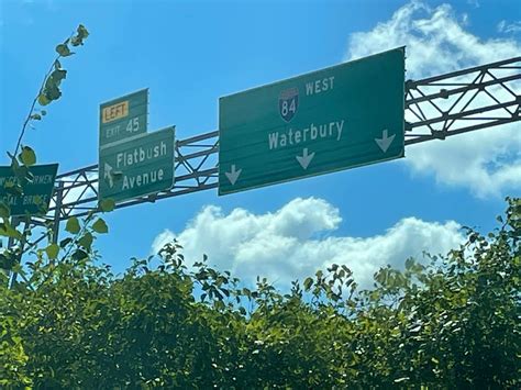 Misspelled Sign On I 84 Not The First In Ct With A Typo
