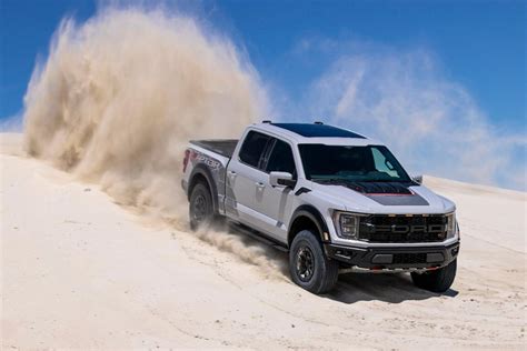 The 2023 Ford Raptor R Gets 10 Mpg And We Dont Care On