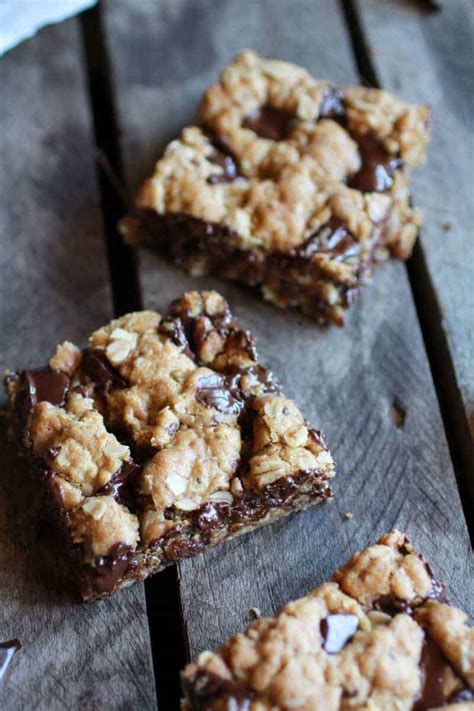 This post contains affiliate links. chocolate oatmeal cookie bars