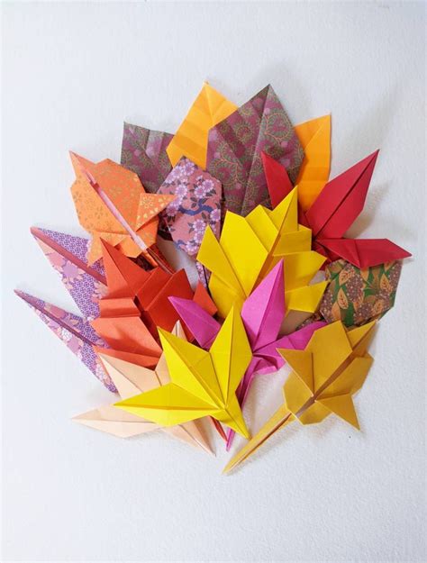 Set Of 16 Origami Autumn Leaves Autumn Decor Celebrate Etsy