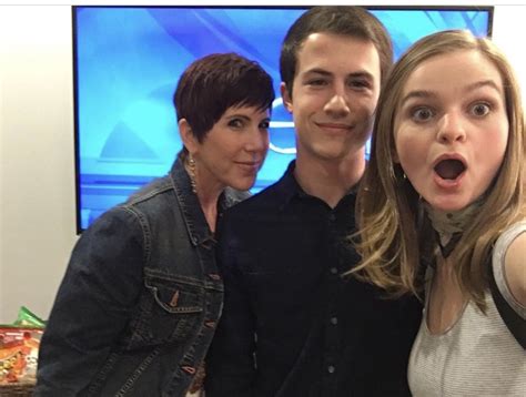 Robyn Minnette Dylans Mom Dylan Minnette And Kerris Dorsey
