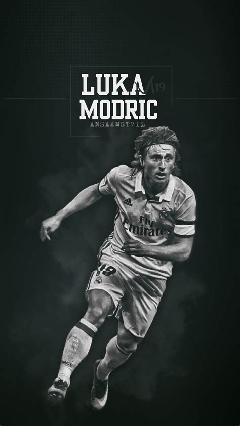 Born 9 september 1985) is a croatian professional footballer who plays as a midfielder for spanish club real madrid and captains the. Luka Modric Wallpapers (83+ images)