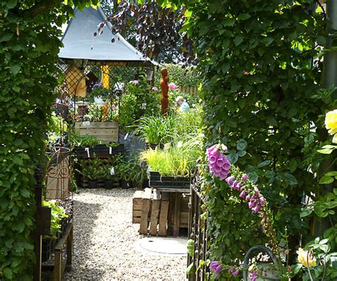 Raiffeisen markt ( 3.16 km ) geschlossen. Gartentage 2021 - Garten-Picker