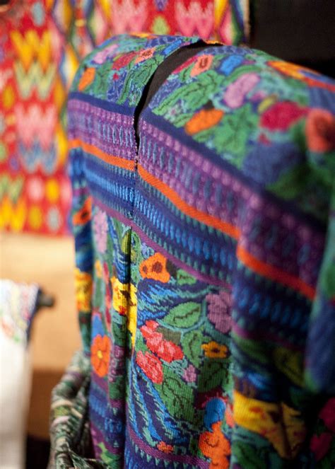 Entwined A Vibrant Heritage Of The Modern Maya Mayan Textiles