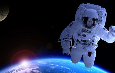 Siapa Astronot Wanita Pertama Dari Indonesia Ternyata Ini Sosoknya