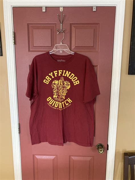 Mens Harry Potter Gryffindor Quidditch Graphic Print T Shirt Size 2xl
