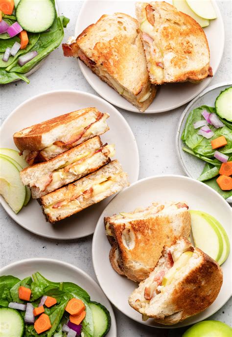Bacon Brie And Apple Grilled Cheese Life As A Strawberry