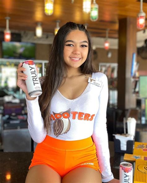 Hooters Girls Naked Xxgasm Hot Sex Picture