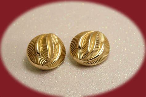 Vintage Clip On Earrings Crown Trifari Gold Tone Clip On Etsy Clip