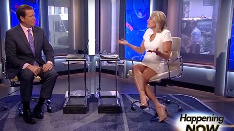 Fox News Short Skirts Female News Anchors Sports Presenters News Anchor