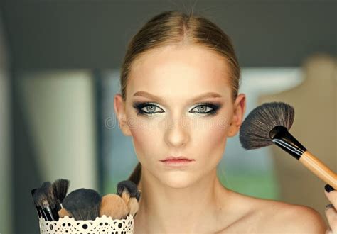Beauty Model Apply Powder On Face Cosmetics Girl Skin Skincare
