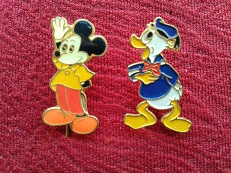 Disney Pins Vintage Pair Mickey Mouse Donald Duck Badges 40 Years Old