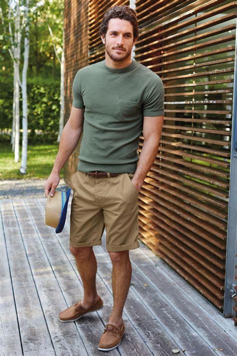 Https://wstravely.com/outfit/beige Shorts Outfit Mens