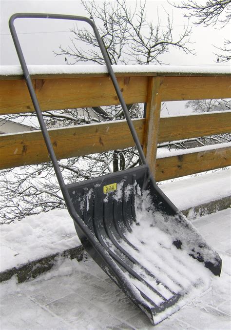 Snow Shovel Wikipedia