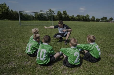 Смотри любимые матчи live бесплатно! UK Funding for Grassroots Sport | Easyfundraising Blog