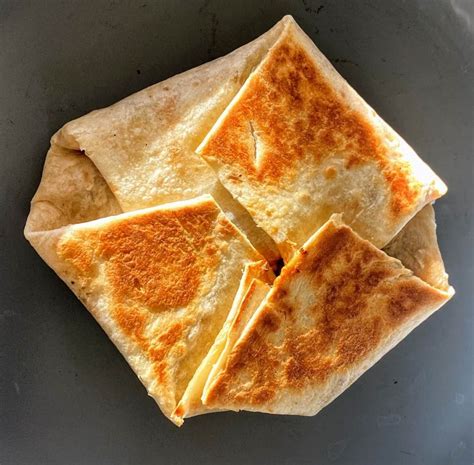 You can make a vegan copycat crunchwrap supreme in the comfort of your own kitchen. Crunchwrap Supreme - Vegan Crunchwrap Supreme Recipe ...