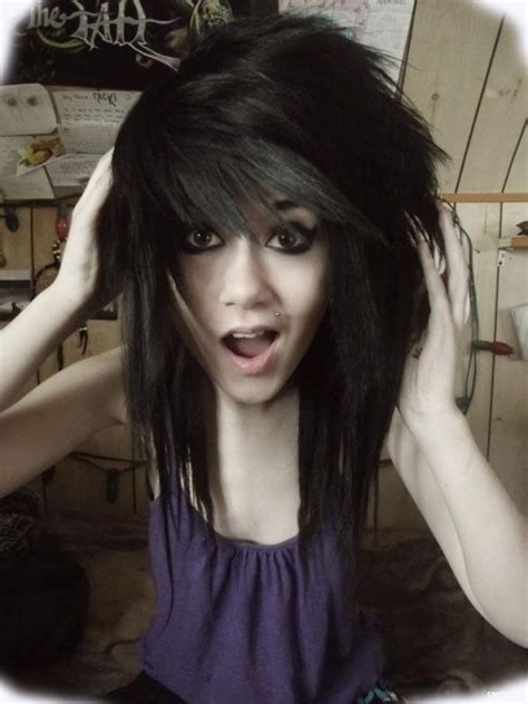 Short Emo Hair Cut Short Emo Hairstyles With Side Swept Bangs For
