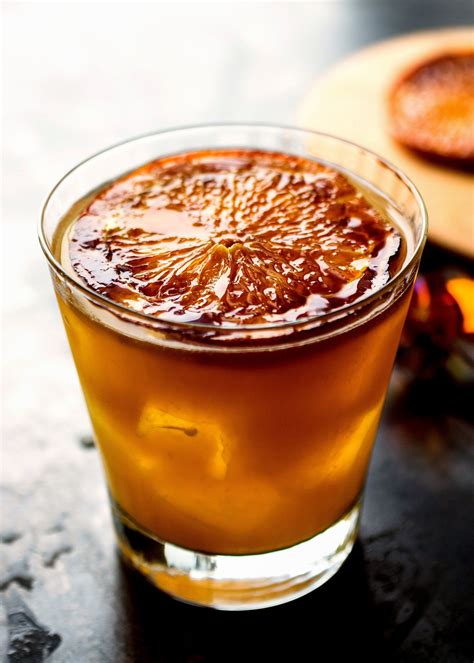 Because we are going to show you 6 awesome bourbon and whiskey cocktails that you can make at home today with the stuff you already. Bourbon Brûlé | Recipe | Bourbon cocktails, Bourbon drinks ...