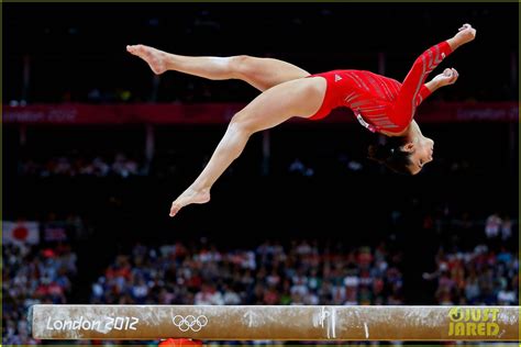 Us Womens Gymnastics Team Wins Gold Medal Photo 2694853 2012