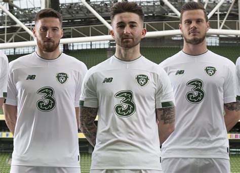 You can confirm our registration on the fca's website. Ireland 2019-20 New Balance Away Kit | 19/20 Kits ...