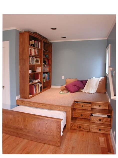 Cool Idea For A Guestextra Roompull Out Bed And A