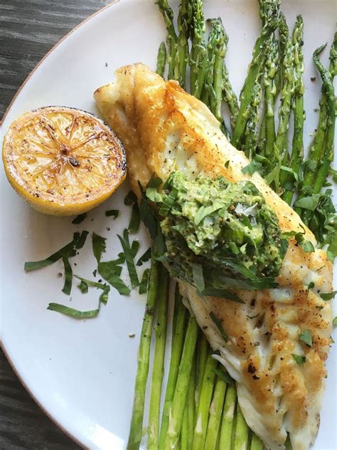 They're all under 500 calories. 40+ Healthy Seafood Recipes - Easy Light Fish Recipes ...