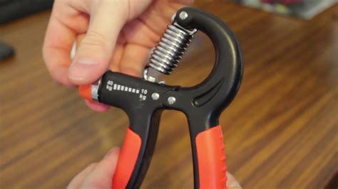 We bought five of the best grip strengtheners and tested them on hands of all sizes. DKS Adjustable Hand Grip Strengthener Unboxing - YouTube