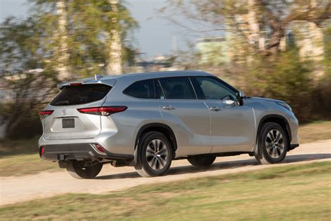 2020 Toyota Highlander Review Trims Specs Price New Interior