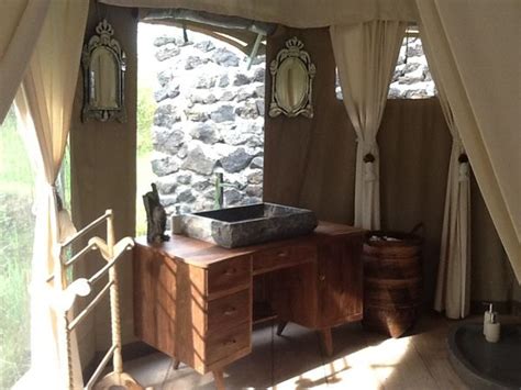 Glamping Bathrooms And Amenities Breathe Bell Tents Australia Outdoor