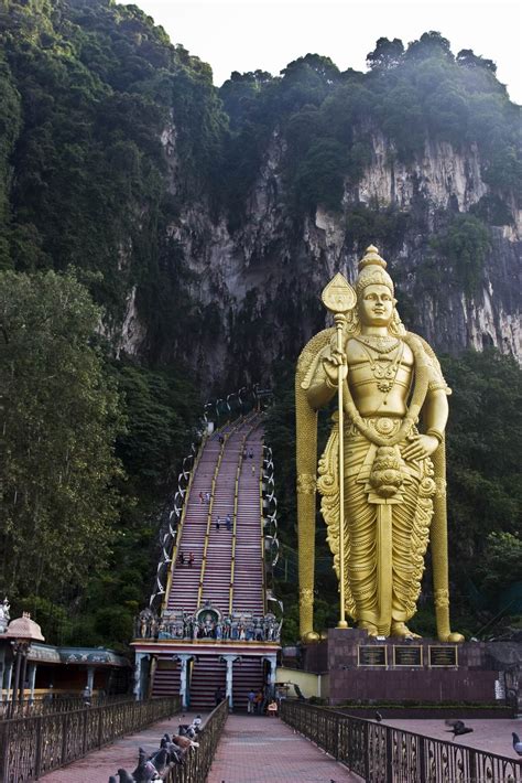 Get details of location, timings and contact. Batu Caves - Malaysia - Blog about interesting places