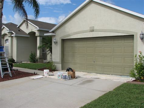 Tips On Choosing The Right Exterior Paint Colors For Florida Homes