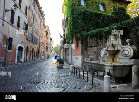 Fontana Del Mascherone Via Giulia Rome Italy Stock Photo Alamy