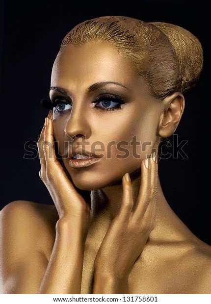 Gilt Profile Surprised Golden Womans Face Foto Stock Shutterstock