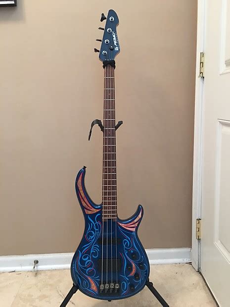 Peavey Usa Millennium Bass Neon Blue Reverb