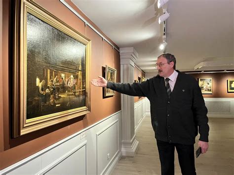 Русский музей открыл в Когалыме выставку Под крышей дома своего