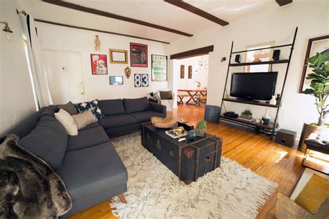 You Can Now Rent Kurt Cobain And Courtney Loves Apartment On Airbnb