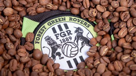 Perfect for the gym or out and about in your backpack. Forest Green Rovers: In Trikots aus Kaffeesatz zur ...